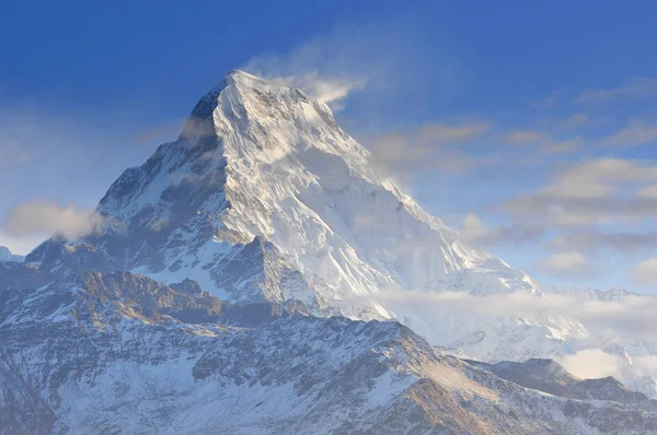 Poon Hill, Gorepani, Dhaulagiri masf, Himalaya, Nepalからのアナプルナ南の景色. — ストック写真