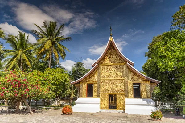 Wat Xieng Thong templo budista, Luang Prabang, Laos, Indochina, Ásia . — Fotografia de Stock