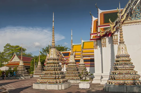 Wat Pho o templo de Wat Phra Nakhon en Bangkok, Tailandia, Asia . —  Fotos de Stock