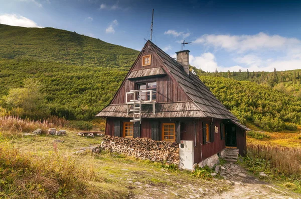 Berghütte im Gasienicowa-Tal, Tatra, Polen. — Stockfoto