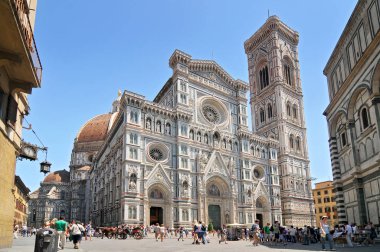 Floransa, İtalya. Santa Maria del Fiore Katedrali (1436), ya da Piazza San Giovanni 'de görülen Duomo..