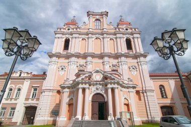 St. Casimir Kilisesi, Litvanya 'nın Vilnius Eski Kasabası' nda bulunan bir Roma Katolik kilisesidir..