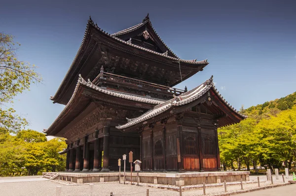 Porte de Sanmon au Temple Nanzen ji à Kyoto, Japon . — Photo