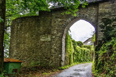 Siegerland 'da Kirchen yakınlarında Wildenburg