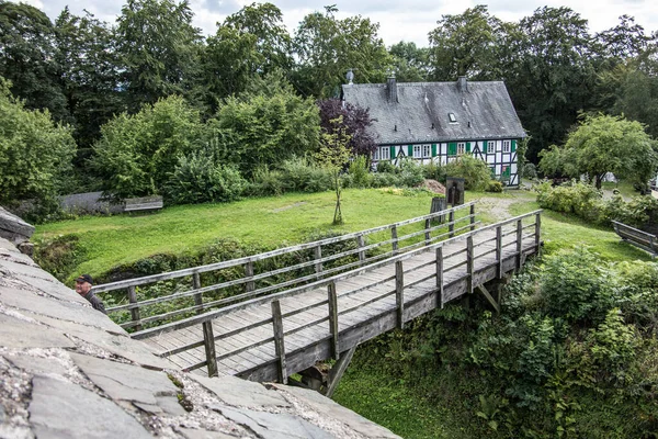 Ruïne van Ginsburg in het Siegerland — Stockfoto