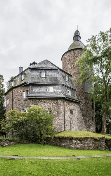 Wildenburg bij Kirchen in het Siegerland — Stockfoto