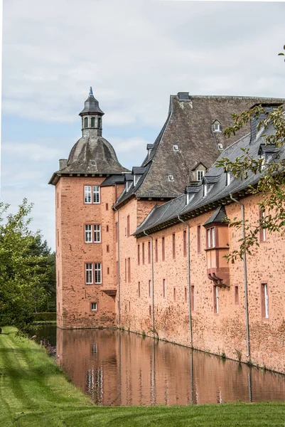 Castelo de Adolfsburg na Sauerland — Fotografia de Stock