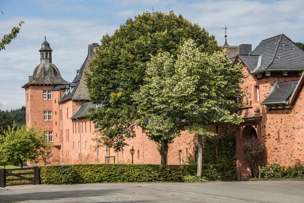 Sauerland 'deki Adolfsburg Şatosu — Stok fotoğraf