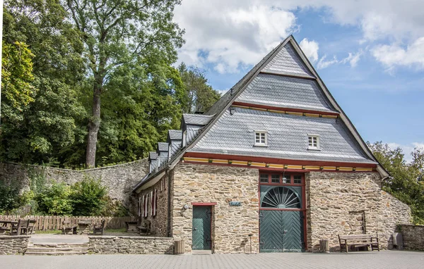 Castelo de Bilstein como albergue da juventude — Fotografia de Stock