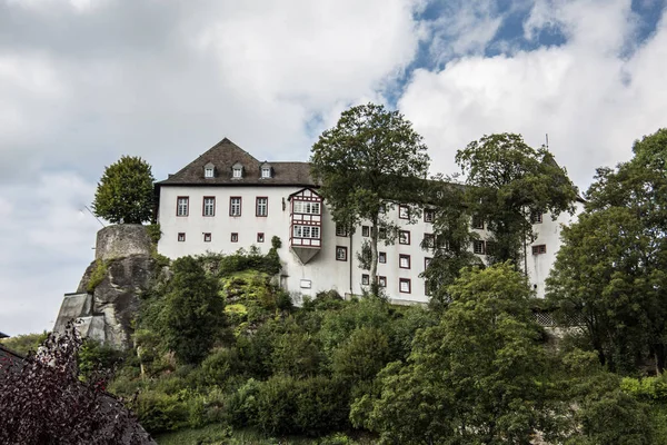 Замок Бильштайн как молодежный хостел — стоковое фото