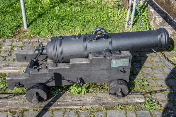 Dillenburg 'daki Wilhelmsturm' da top.