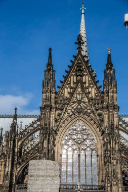 Bir anıt olarak Köln Katedrali