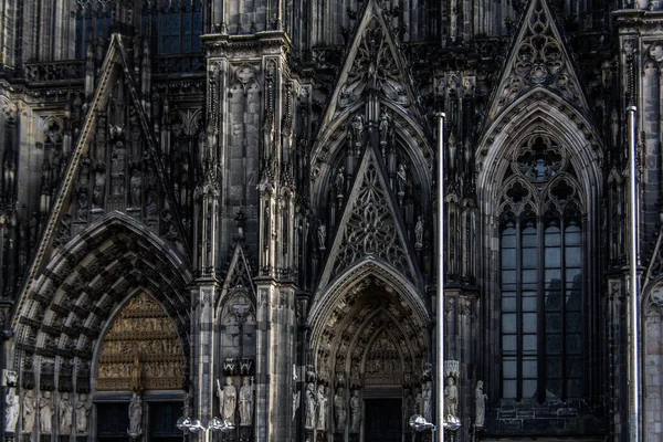 Kölnkatedralen som monument — Stockfoto