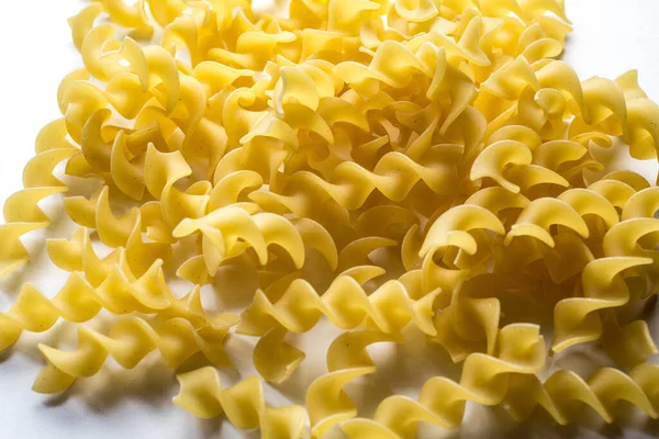 Yellow Spiral Pasta Pile — Stock Photo, Image