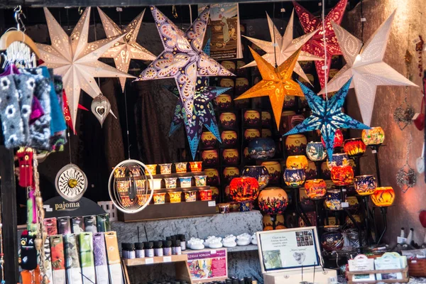 Lebkuchenherzen Auf Dem Weihnachtsmarkt — Stockfoto