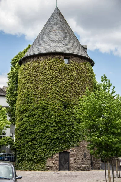 Πράσινο Buiketurm Στο Attendorn — Φωτογραφία Αρχείου