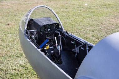 Wenden 'de çimenlikli spor havaalanı