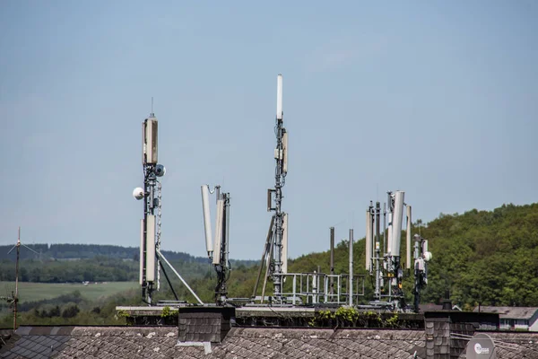 Metallic Transmission Masts Mobile Radio — Stock Photo, Image