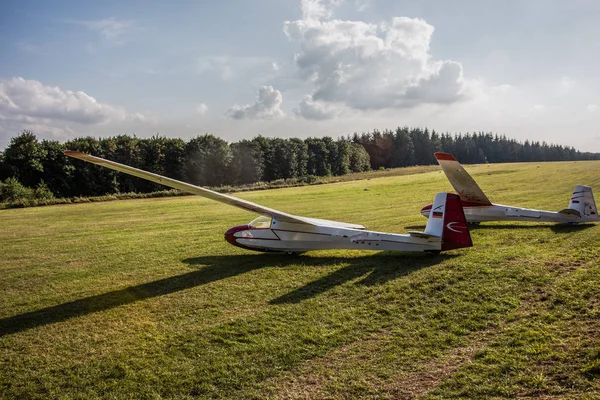 Towing Glider Meadow — Stock Photo, Image