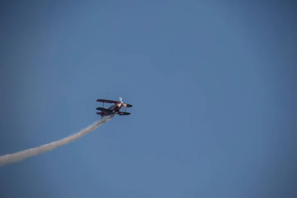 Doppeldecker Kunstflieger Himmel — Foto Stock