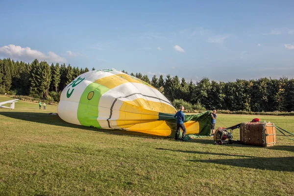 Globo Aire Caliente Antes Despegar —  Fotos de Stock