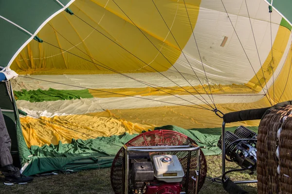 Warme Luchtballon Voor Het Opstijgen — Stockfoto