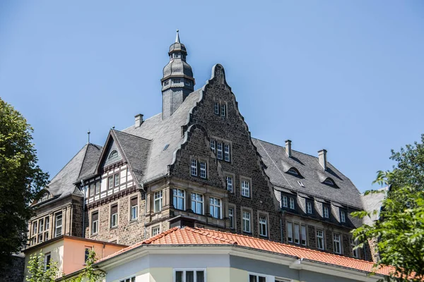 Altena的市政厅在山上 — 图库照片