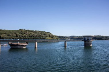 Bergisches Diyarı 'ndaki Duehntalsperre