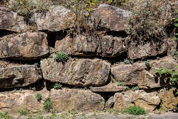Сухая Каменная Стена Большими Природными Камнями — стоковое фото