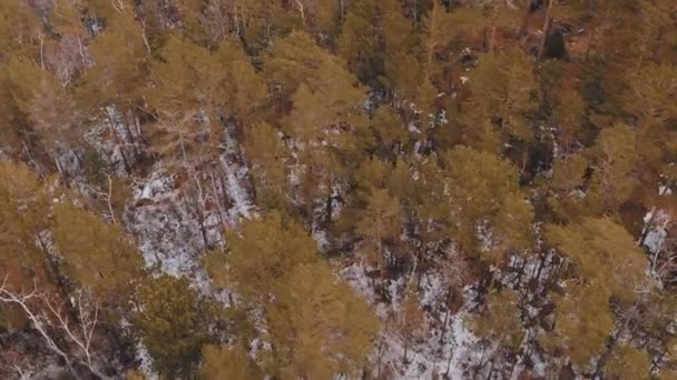 Khivus bateau hovercraft divertissement touristique au lac Baikal flotte à côté de Listvyanka.