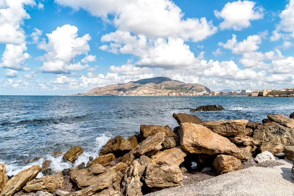 Vista panoramica di Trapani sulla costa occidentale della Sicilia . — Foto Stock