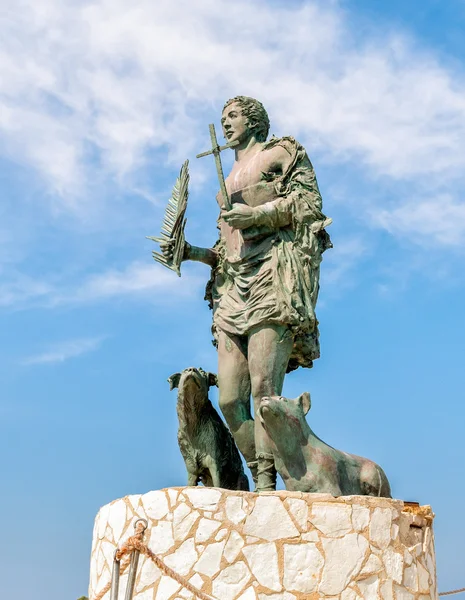 Statue of San Vito Martire, the protection of the fishermen. — Stockfoto