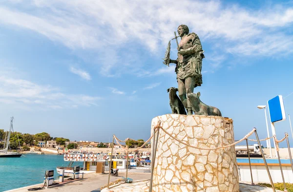 Estátua de San Vito Martire, a proteção dos pescadores . — Fotografia de Stock
