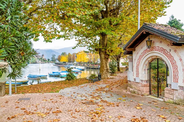 Lavena Ponte Tresa, is village located on the western shore of Lugano lake, Italy — Stock Photo, Image