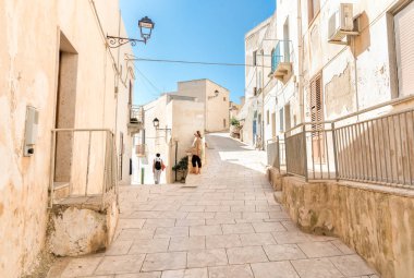 Küçük köy Levanzo Adası, Trapani, İtalya