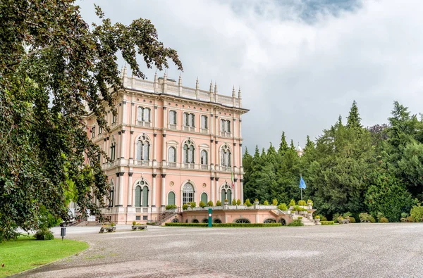 Villa Andrea Ponti, Varese, Italië — Stockfoto