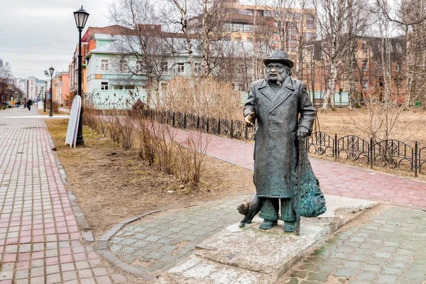Monumento allo scrittore Pisakhov, Arkhangelsk, Russia — Foto Stock