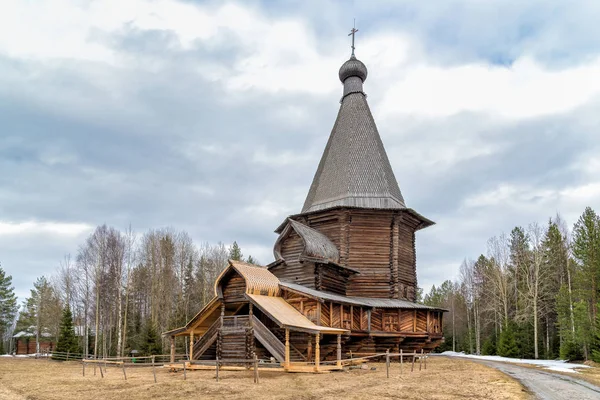 Old Wooden Church — Stock Photo, Image
