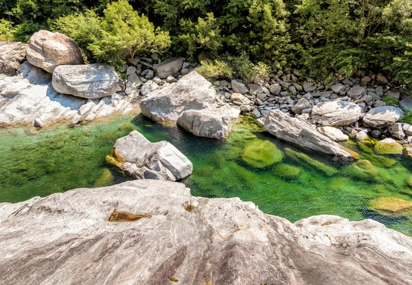 Vallemaggia, İsviçre Ticino kantonundaki en uzun alp vadisi.