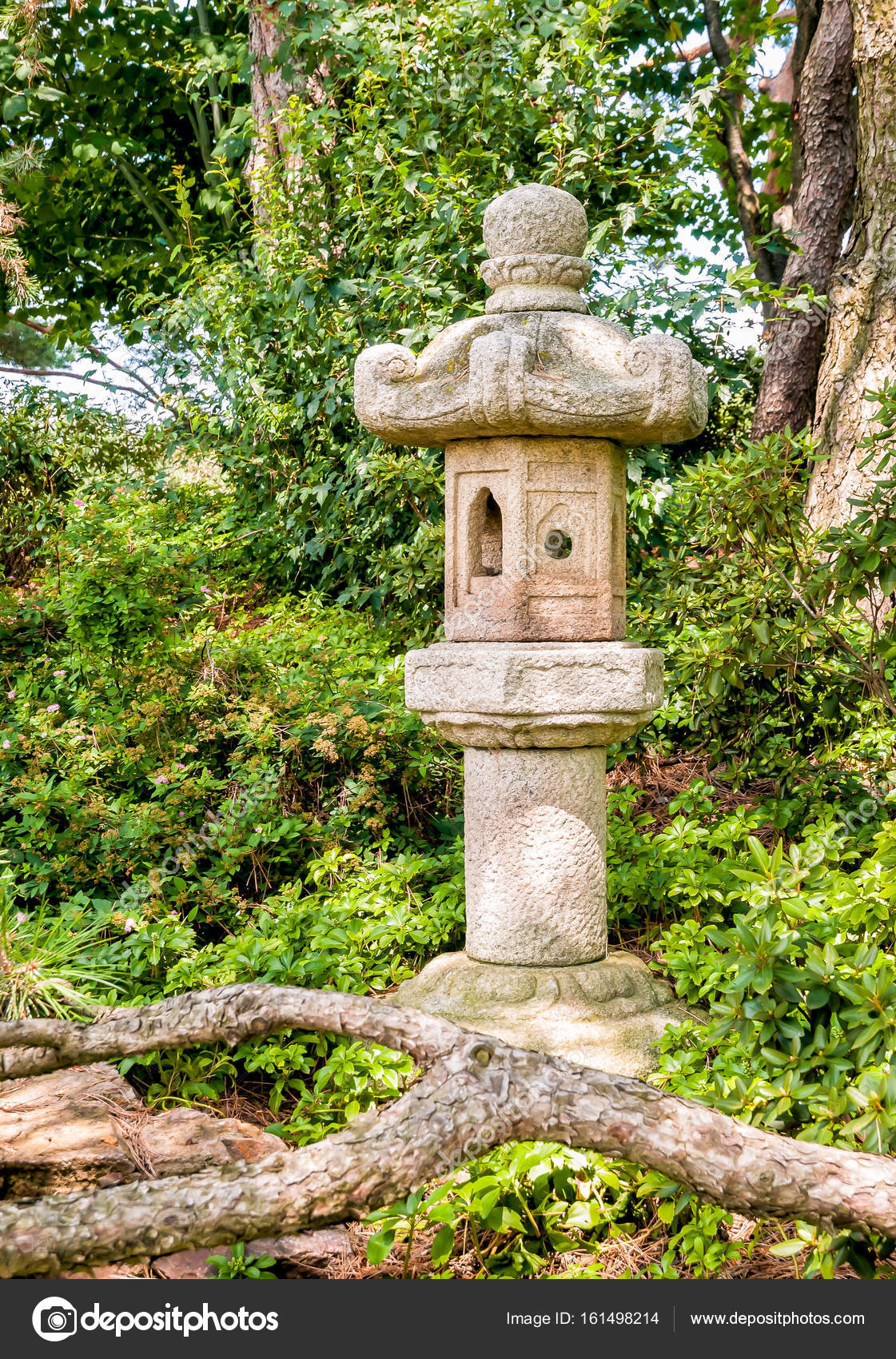 stone lantern
