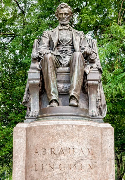 Abraham Lincoln staty. — Stockfoto