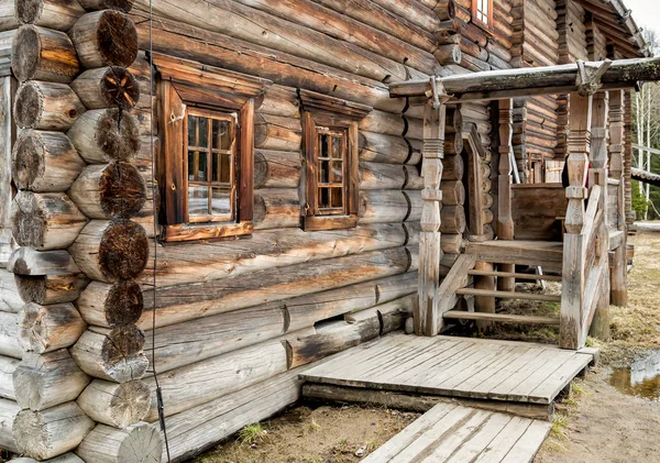 Old wooden house — Stock Photo, Image