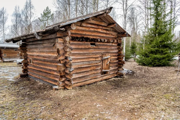 Rustic wooden house — Stock Photo, Image