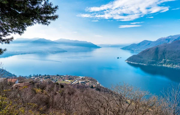 Краєвид озера Маджоре, Італія — стокове фото