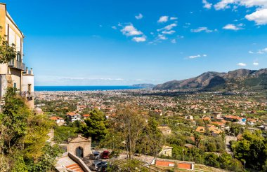 Panoramik Palermo şehir ve Akdeniz sahil çevresinde, İtalya