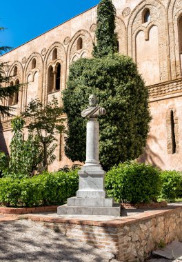 Monumento tu Rosolino Pilo Monreale, Sicilya Belediye Parkı