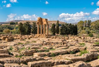 Tapınak Castor ve Pollux, Agrigento, Sicilya tapınaklarda Vadisi park bulunan