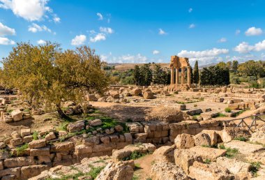 Tapınak Castor ve Pollux, Agrigento, Sicilya tapınaklarda Vadisi park bulunan