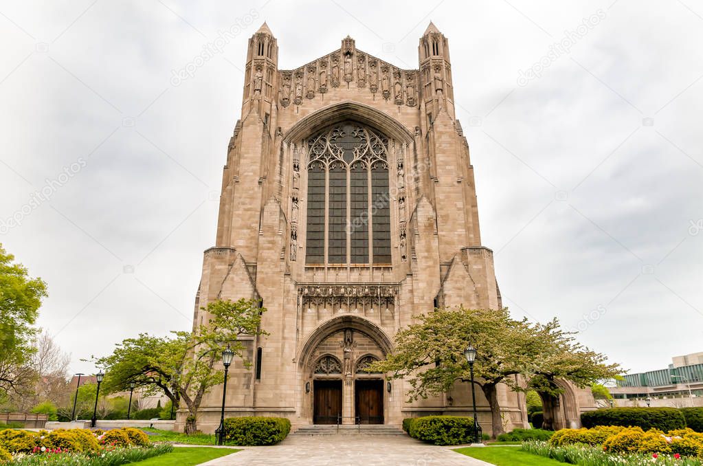 Rockefeller Memorial Chapel on the campus of the Chicago University, USA