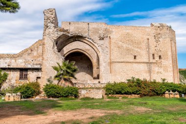 Santa Maria dello Spasimo Unfinished Kilisesi, Kalsa bölge, Palermo, Sicilya, İtalya'nın en eski yerleşim yerlerinden biri yer alır